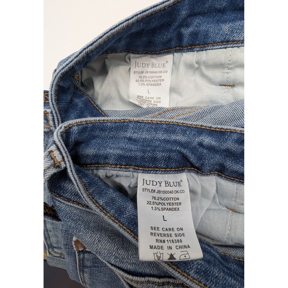 Judy Blue Large Jean Shorts Lot of 2 Distressed Denim Stretch Cut-Off JB150040 - Picture 7 of 7